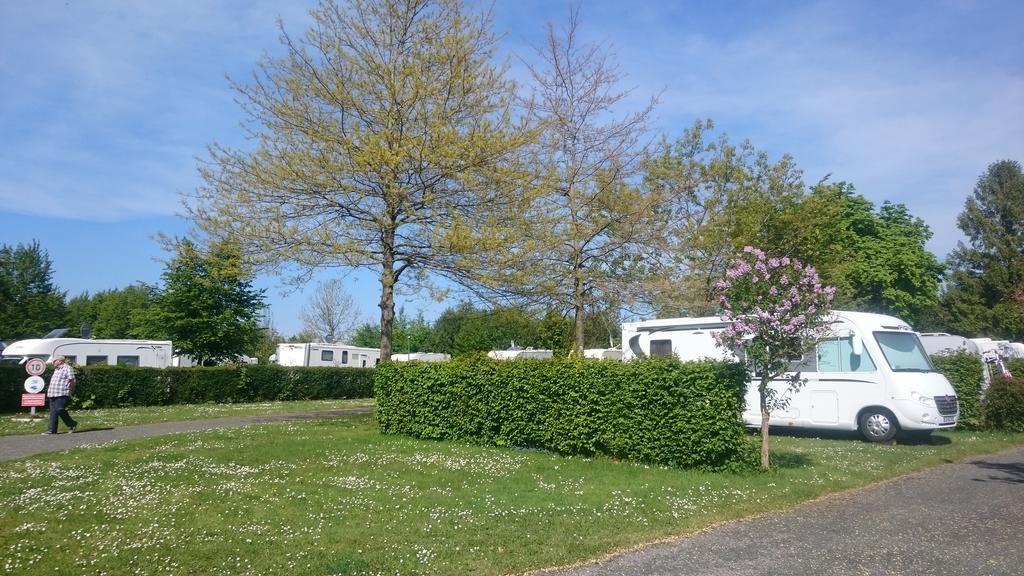 Camping De La Miniere Forges-les-Eaux Exterior foto